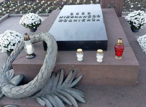 Wyjście grupy III na Grób Nieznanego Żołnierza.