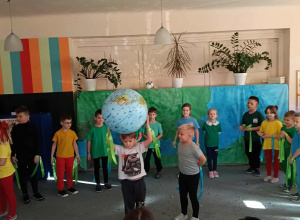 Przedstawienie ekologiczne "Sam zrozumiesz co jest eko"